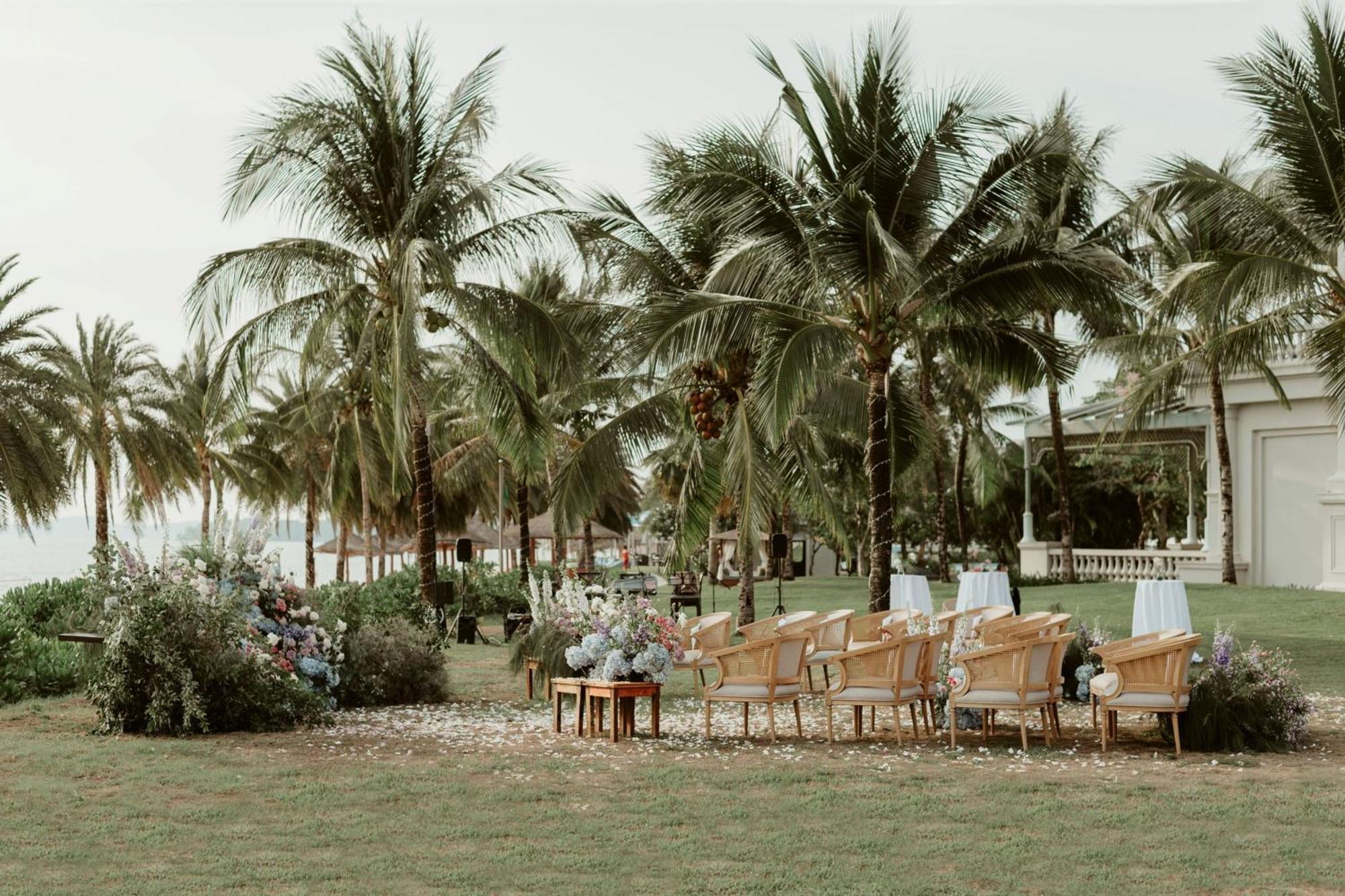 Sheraton Phu Quoc Long Beach Resort Exterior photo